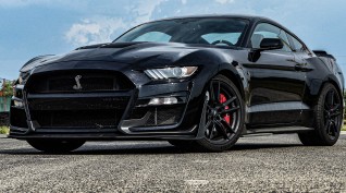 Ford Mustang Shelby élményvezetés Euroring 2 kör