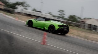 Lamborghini Huracán Evo Spyder élményvezetés KakucsRing 8 kör