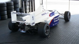 Formula BMW élményvezetés KakucsRing 10 kör