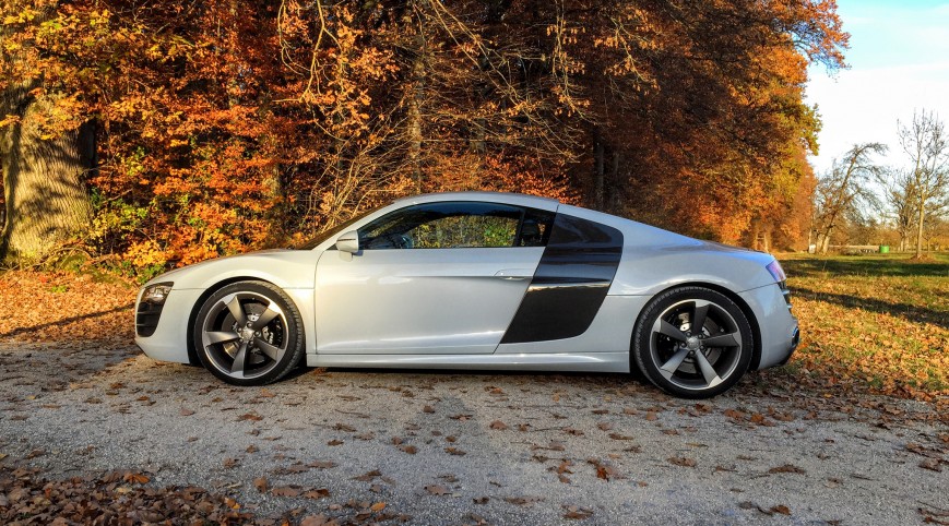 Audi R8 V8 420 LE élményvezetés KakucsRing 6 kör