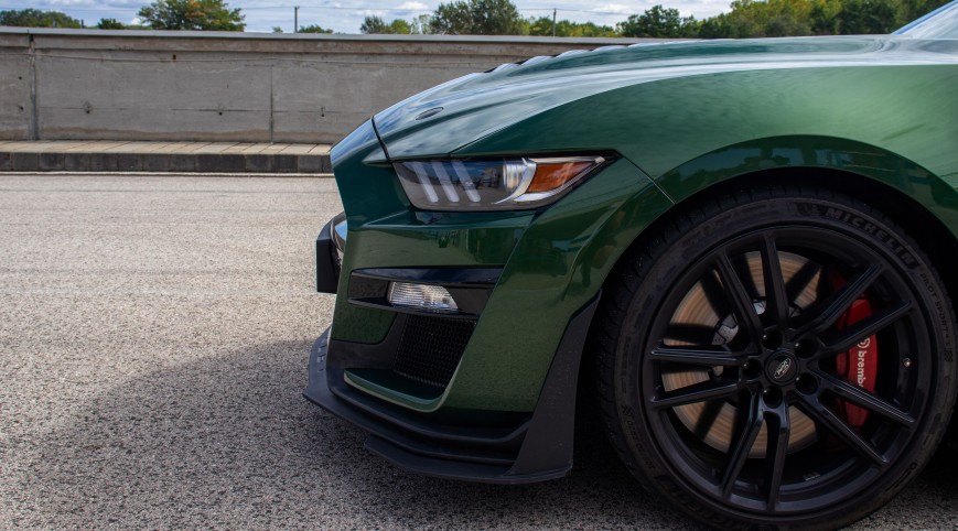 Ford Mustang Shelby élményvezetés KakucsRing 8 kör