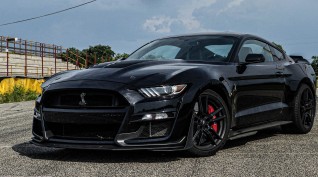 Ford Mustang Shelby élményvezetés KakucsRing 8 kör