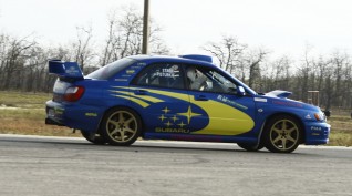 Subaru Impreza WRX Rally élményvezetés KakucsRing 12 kör