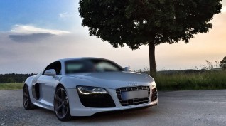 Audi R8 V8 420 LE közúti élményvezetés 17 km