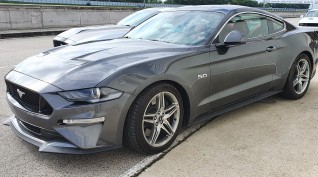 Ford Mustang GT élményvezetés KakucsRing 3 kör