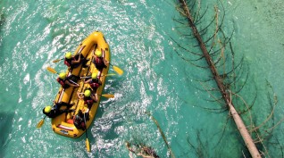 Félnapos rafting a Sočán