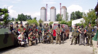 Paintball Budapest határán, profin kiépített pályán 200 db golyóval