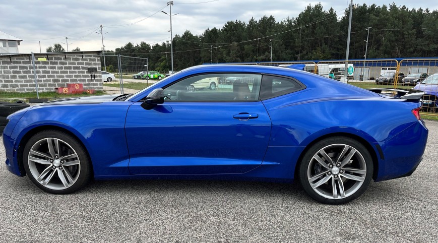 Chevrolet Camaro élményvezetés KakucsRing 3 kör