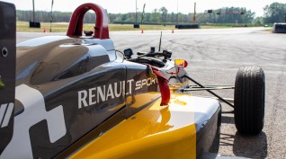 Formula Renault 1.6 élményvezetés KakucsRing 8 kör