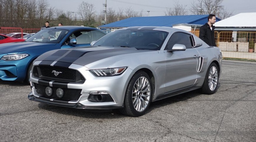 Ford Mustang GT Eleanor élményvezetés KakucsRing 6 kör