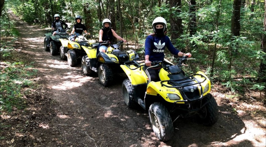 Quad Túra Pároknak Domonyvölgyben 2 quad 2 fő 1,5 óra