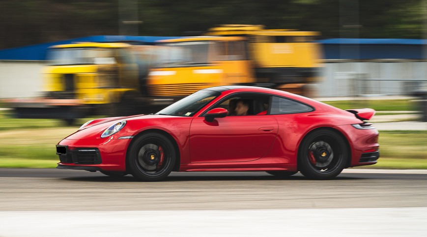 Porsche 911 Carrera 4S élménvvezetés KakucsRing 3 kör